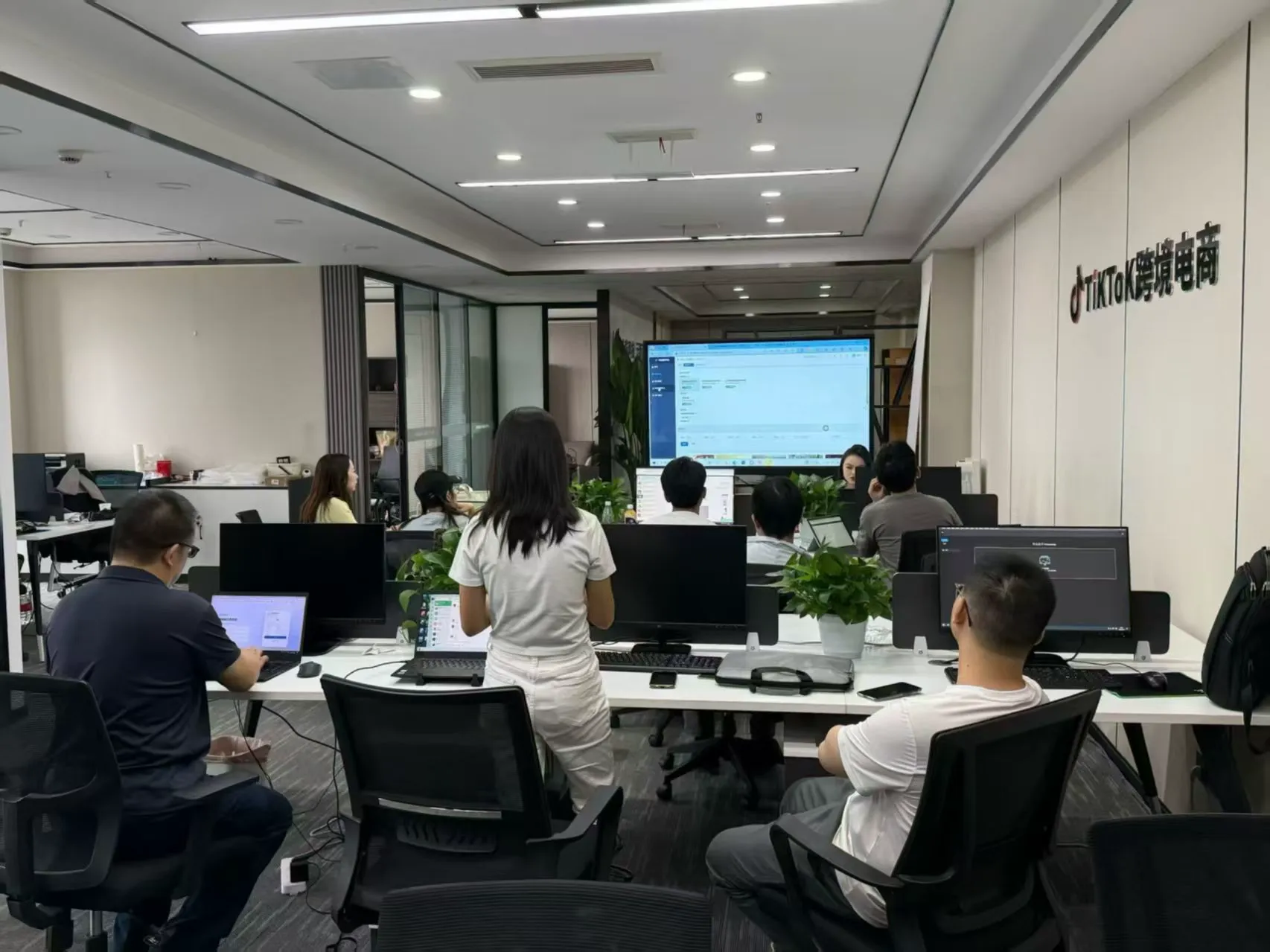 千售科技办公环境