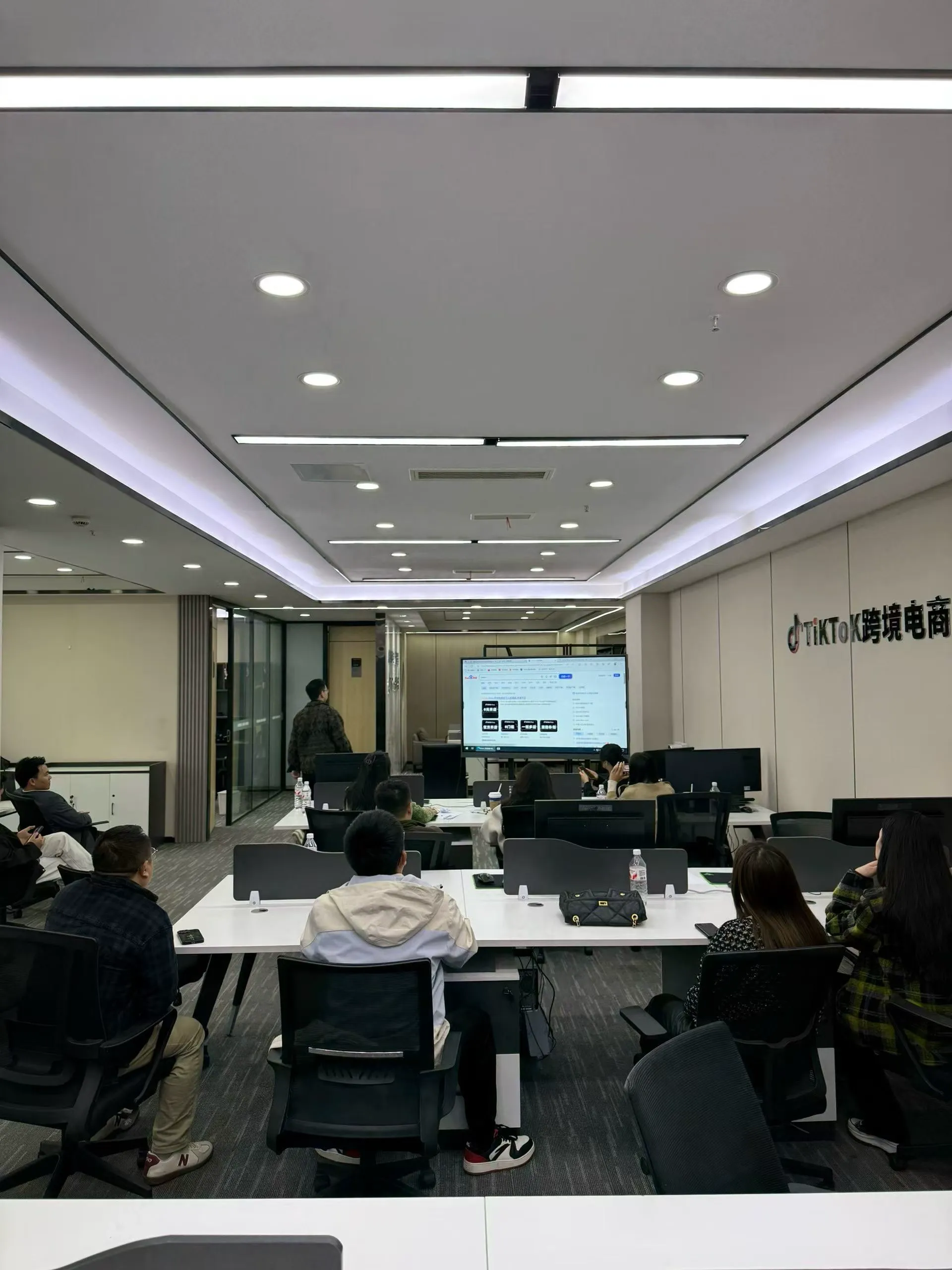 千售科技办公环境